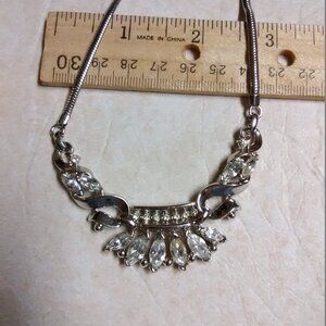 Vintage antique Trifari Pat Pend rhinestone necklace all stones intact